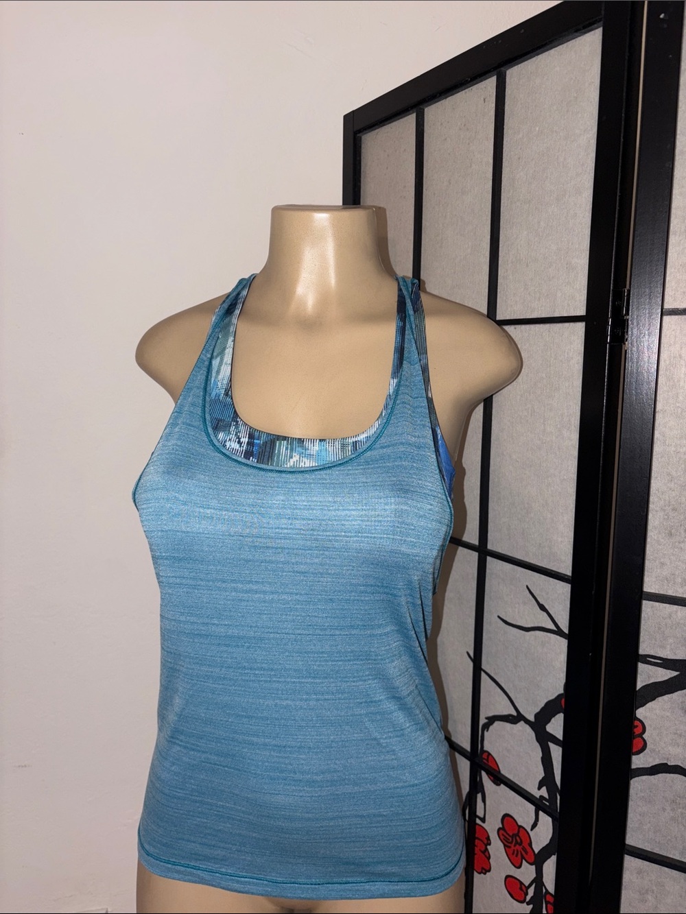 lululemon athletica light blue racerback tank top